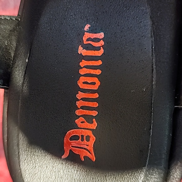 Demonia Wave 9 Platform Sandals - Picture 2 of 8